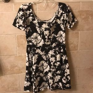 Guess Black and White Off the Shoulder Dress